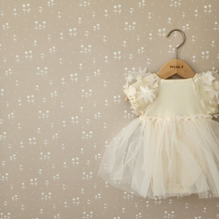 From J - Korean Baby Fashion - #babyoutfit - Flower Short Sleeves Shasha Bodysuit - 6
