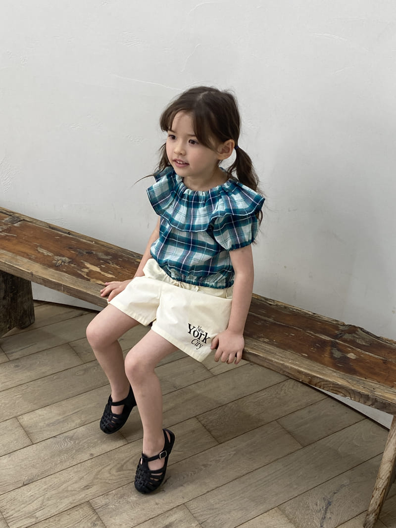 Green Tomato - Korean Children Fashion - #kidsshorts - Check Frill Blouse - 5