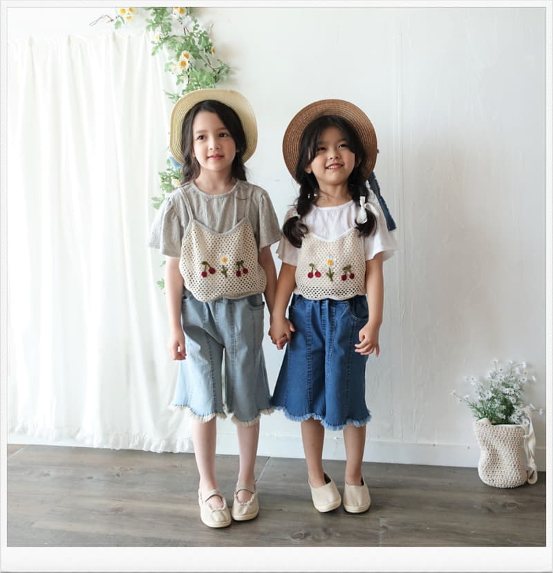 JM Snail - Korean Children Fashion - #fashionkids - Cherry Handle Vest
