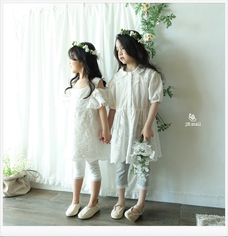 JM Snail - Korean Children Fashion - #stylishchildhood - Lace Punching Collar One-piece - 5