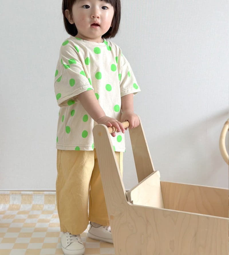 Martin - Korean Children Fashion - #todddlerfashion - Holic Dot Tee