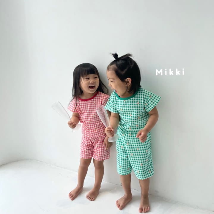 Mikki - Korean Children Fashion - #kidzfashiontrend - Check Flower Top Bottom Set - 11