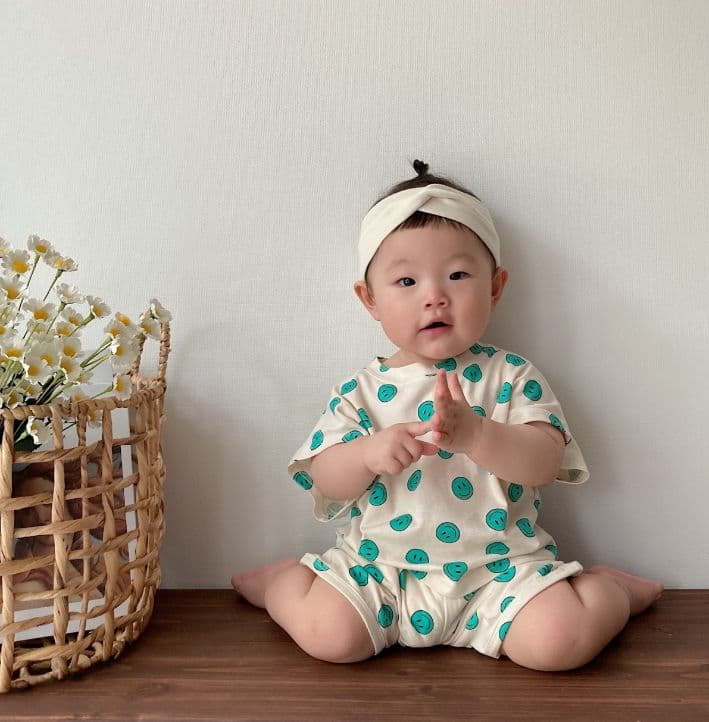 Moran - Korean Baby Fashion - #onlinebabyboutique - Smile Top Bottom Set
