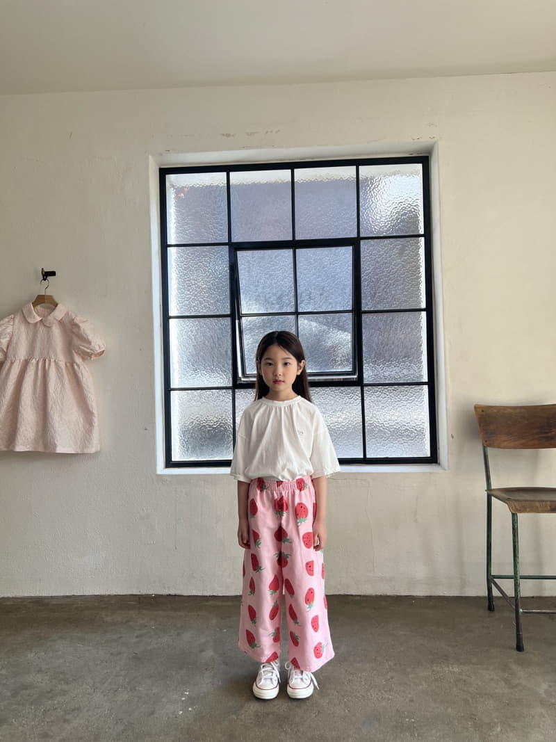 Paper Studios - Korean Children Fashion - #magicofchildhood - Berry Pants