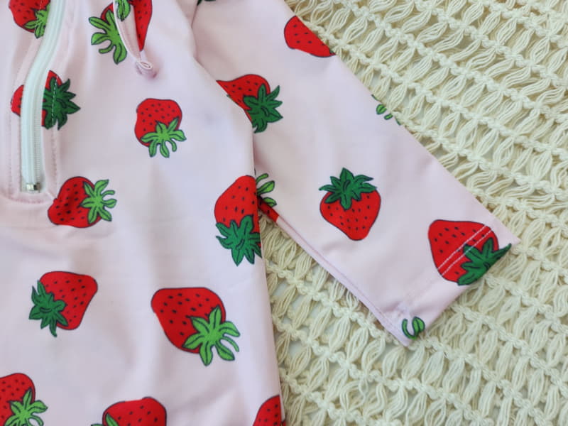Party Kids - Korean Baby Fashion - #babyoutfit - Strawberry Rashguard Set - 12