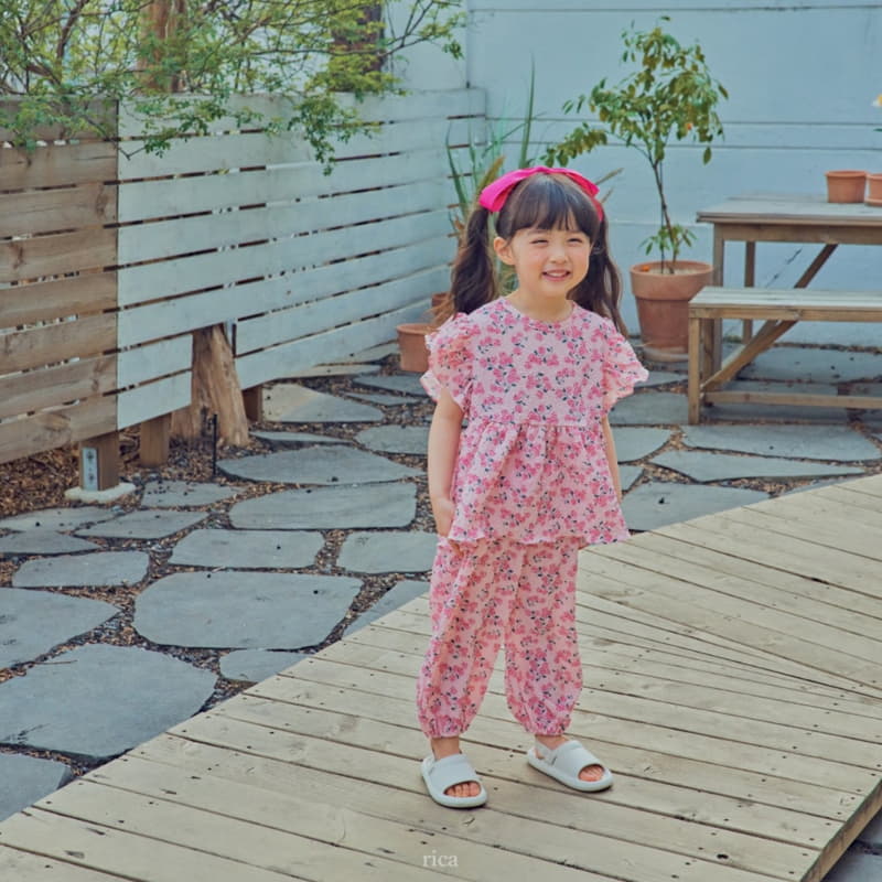 Rica - Korean Children Fashion - #childrensboutique - Small Flower Top Bottom Set