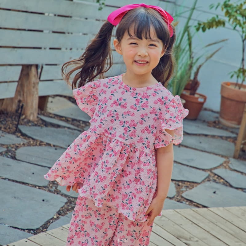 Rica - Korean Children Fashion - #designkidswear - Small Flower Top Bottom Set - 2