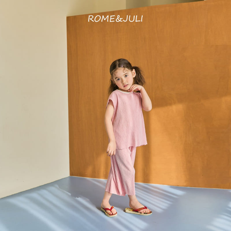 Rome Juli - Korean Children Fashion - #kidsshorts - Creamy Pleats Top Bottom Set - 9