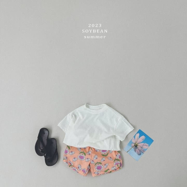 Soybean - Korean Children Fashion - #kidzfashiontrend - Piping Flower Shorts - 2