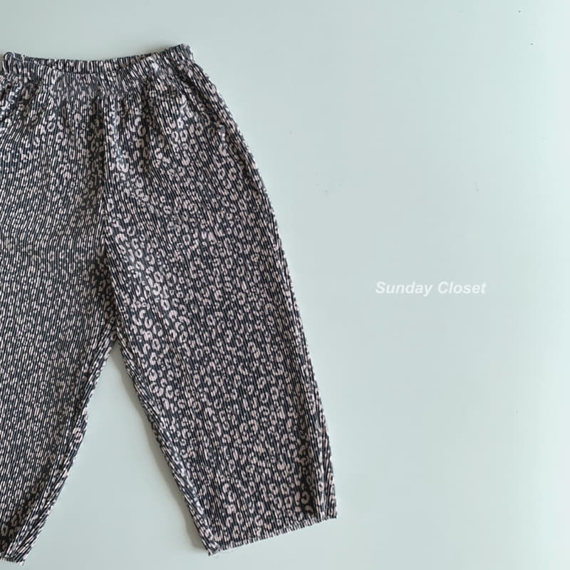 Sunday Closet - Korean Children Fashion - #designkidswear - Leopard Pleats Pants - 3