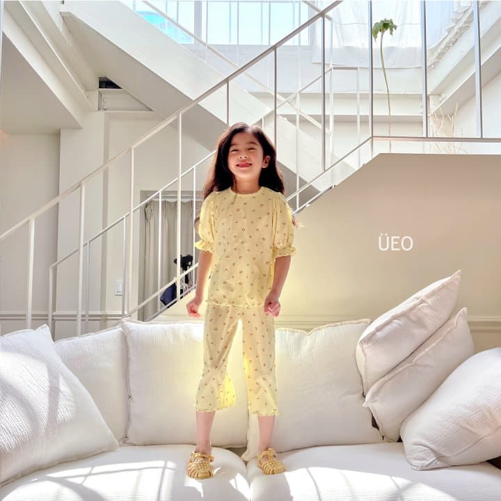 U Eo - Korean Children Fashion - #designkidswear - Cherry Pleats Top Bottom Set - 6