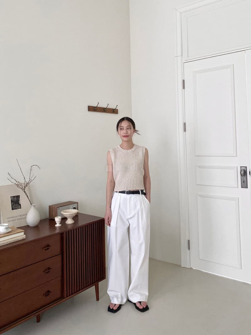 3.Another - Korean Women Fashion - #thelittlethings - Bookle Vest - 6