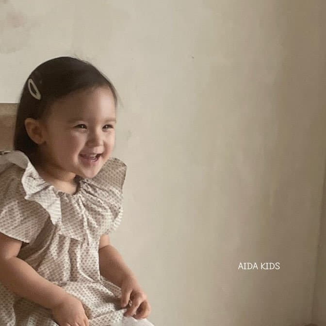 Aida - Korean Children Fashion - #prettylittlegirls - Frill Cap Blouse - 2