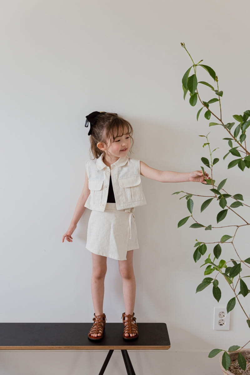 Berry Berry - Korean Children Fashion - #minifashionista - Linen VESt - 11