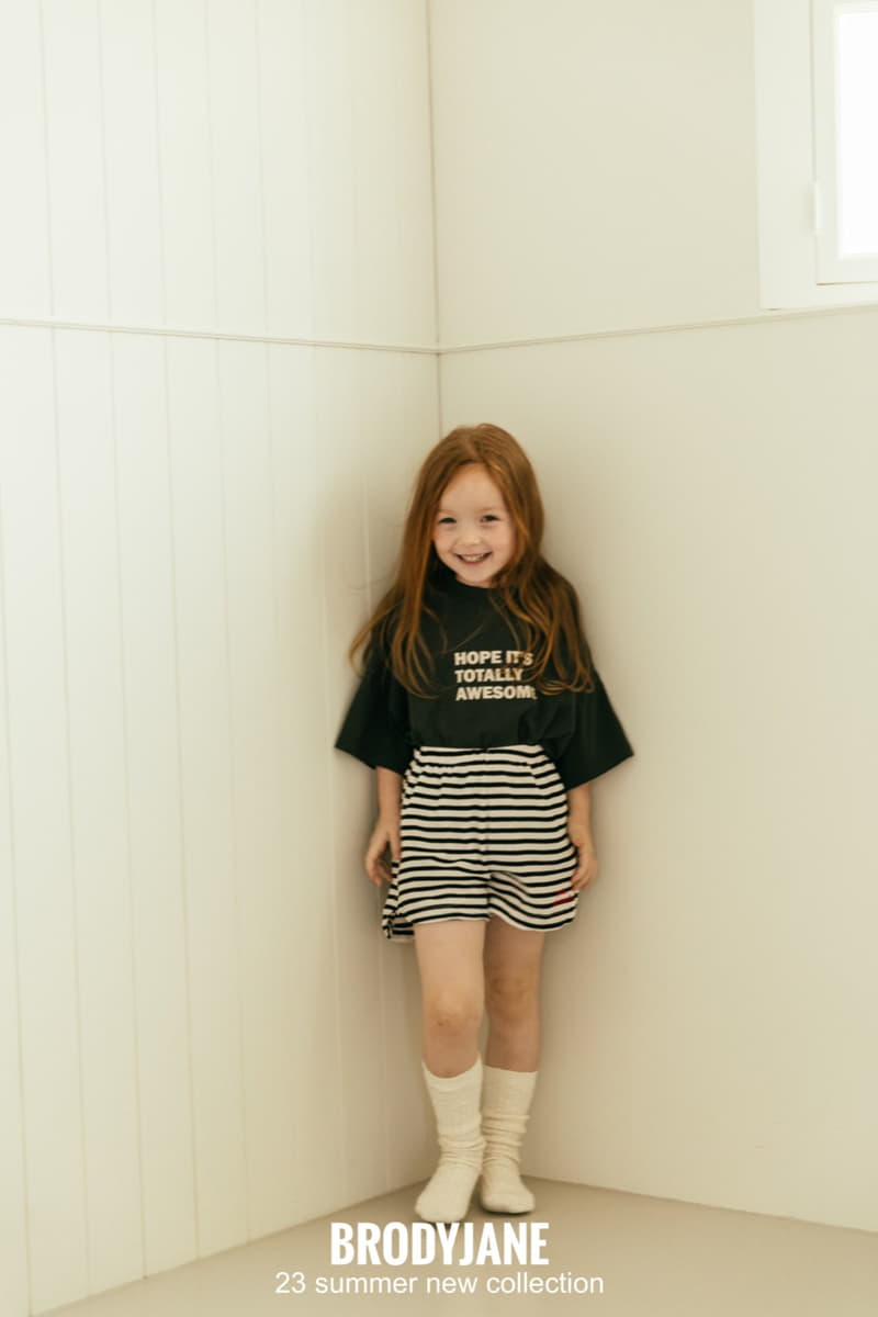 Brody Jane - Korean Children Fashion - #stylishchildhood - Waffle Stripes Shorts - 11