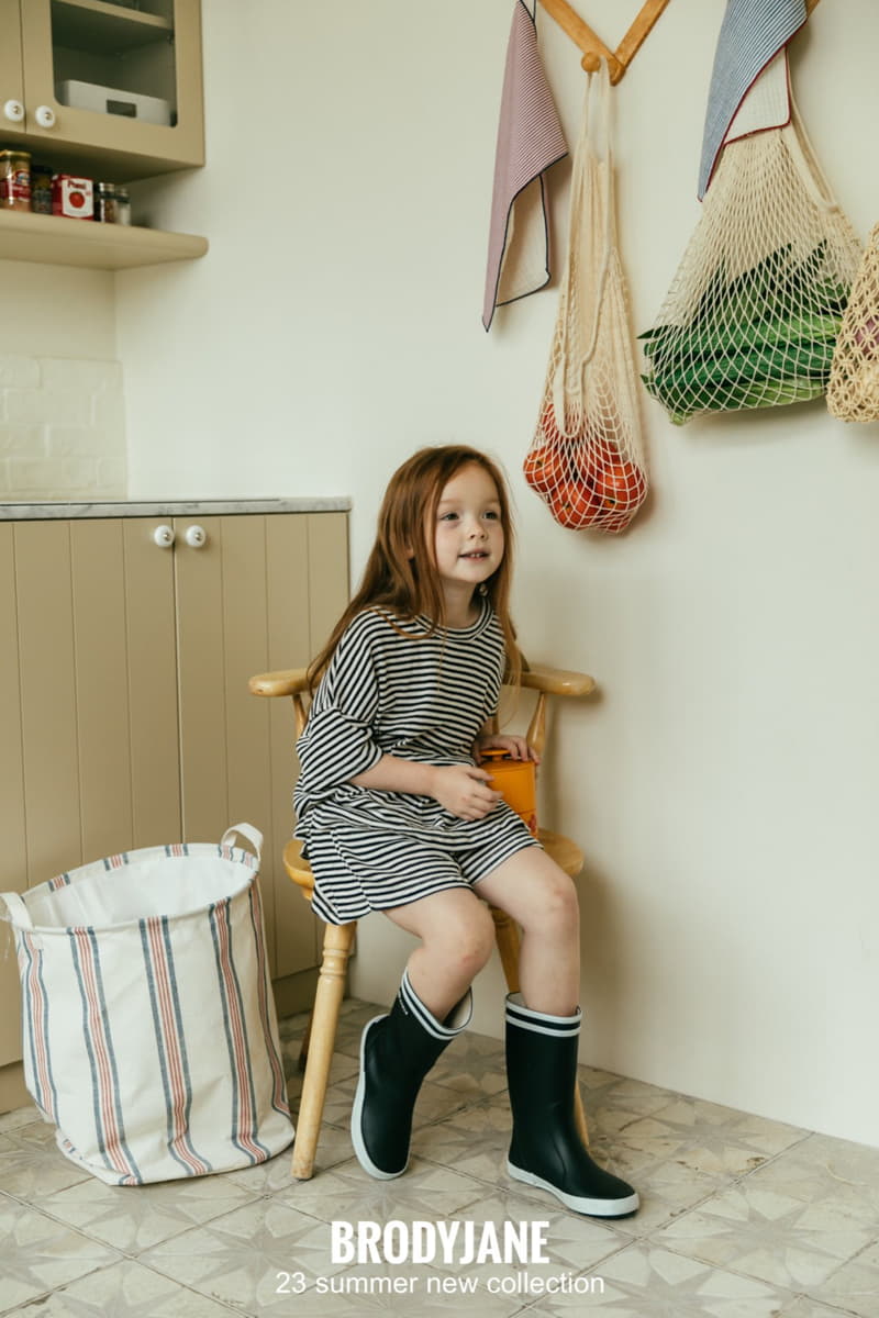 Brody Jane - Korean Children Fashion - #toddlerclothing - Play Stripes Knit Shorts - 8