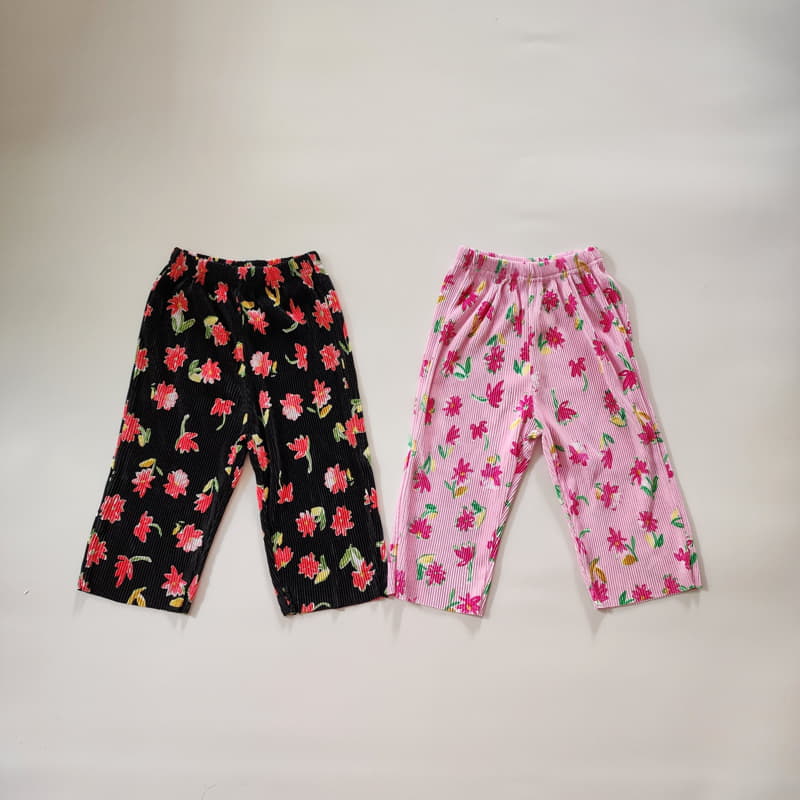 Ccomabee - Korean Children Fashion - #stylishchildhood - Bobo Pleats Pants