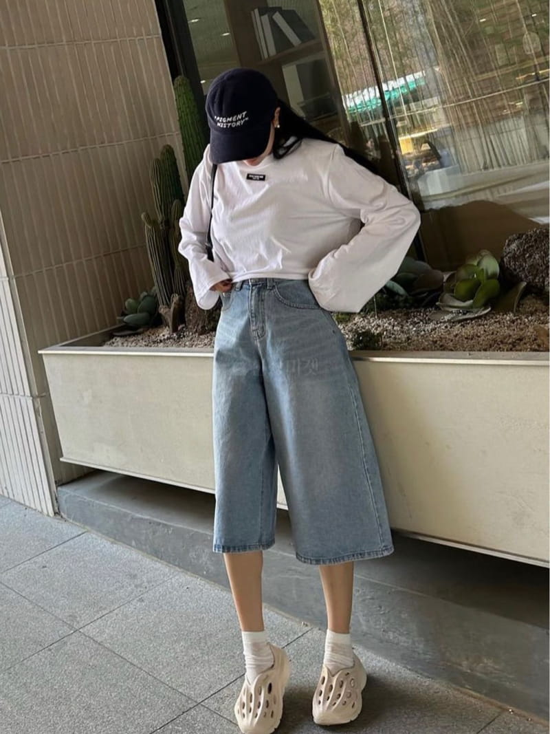 Credito - Korean Women Fashion - #momslook - Bumuda Jeans