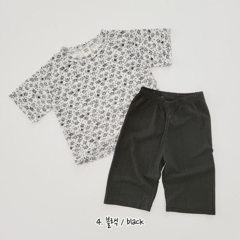 Daily Daily - Korean Children Fashion - #toddlerclothing - Flower Pleats Top Bottom Set - 6