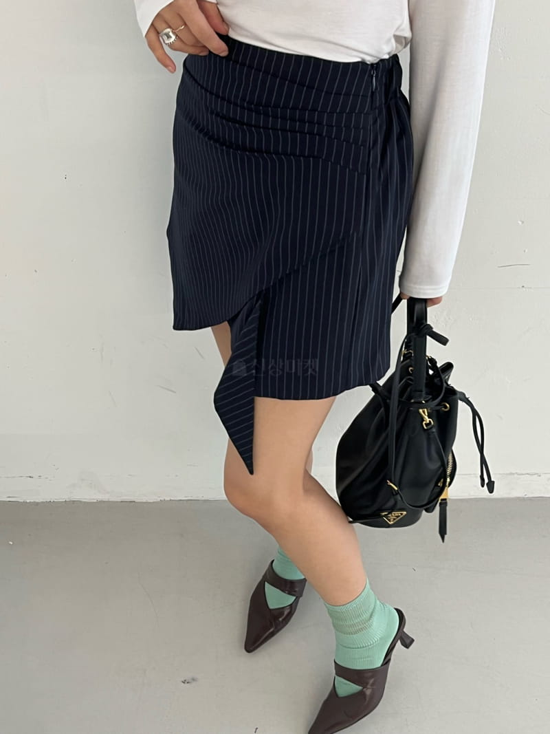 Flipar - Korean Women Fashion - #vintagekidsstyle - Stripes Unbal Skirt - 10