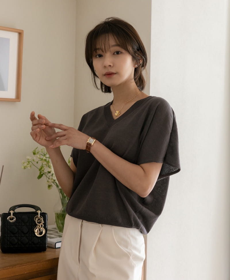 Floaty - Korean Women Fashion - #momslook - Linen Alie V Neck Loose Fit Knit Tee - 8
