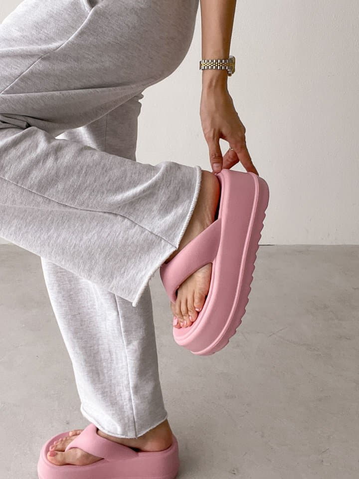 Golden Shoe - Korean Women Fashion - #womensfashion - j7628 Slippers