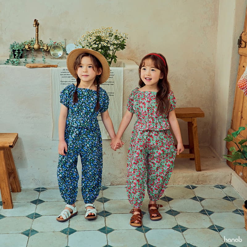 Hanab - Korean Children Fashion - #childofig - Garden Flower Top Bottom Set