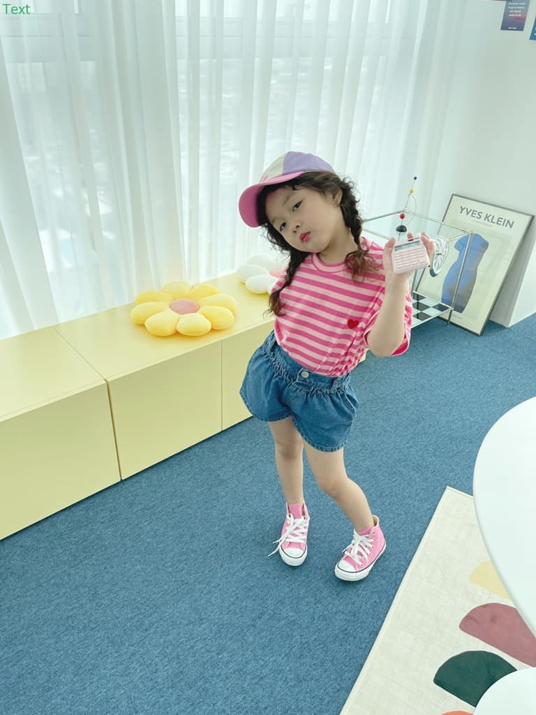 Honeybee - Korean Children Fashion - #magicofchildhood - Stripes Heart Embrodiery Tee