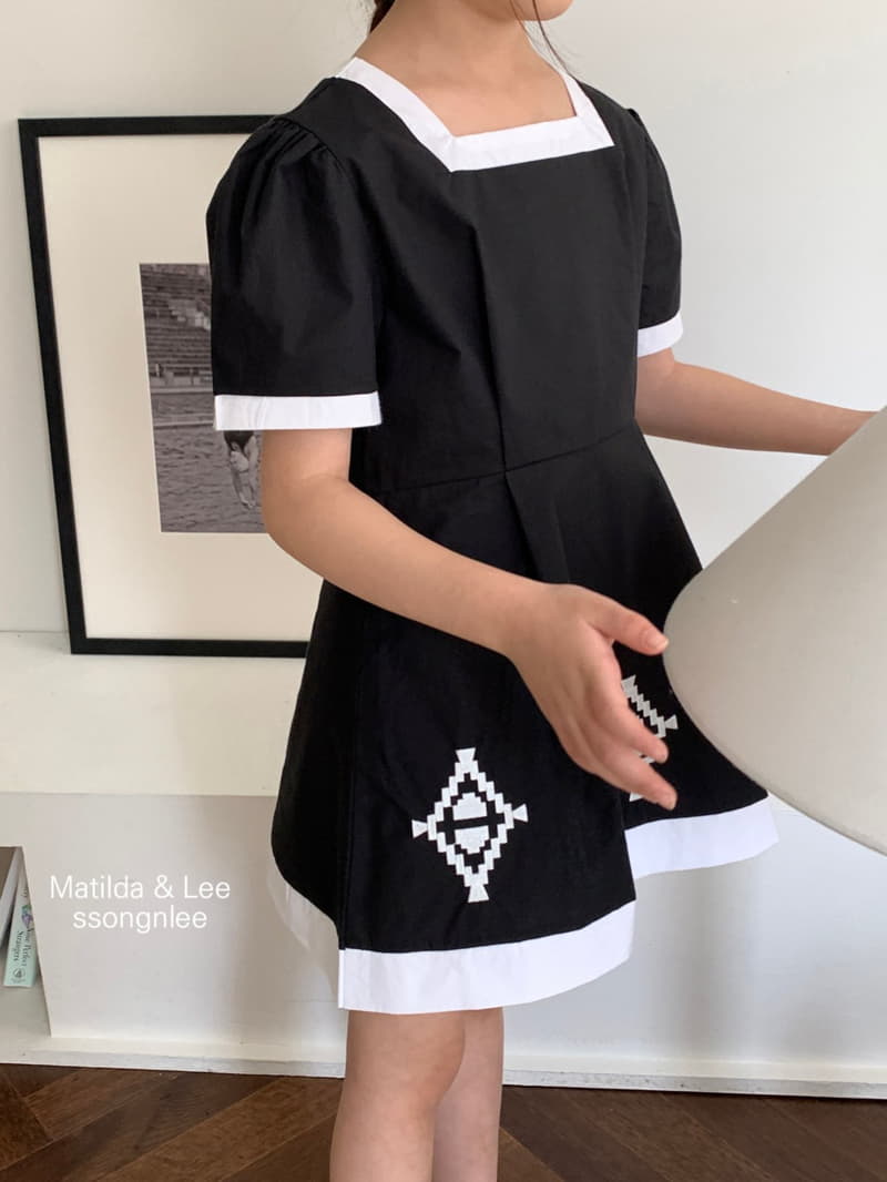Matilda & Lee - Korean Children Fashion - #Kfashion4kids - Embrodiery One-piece