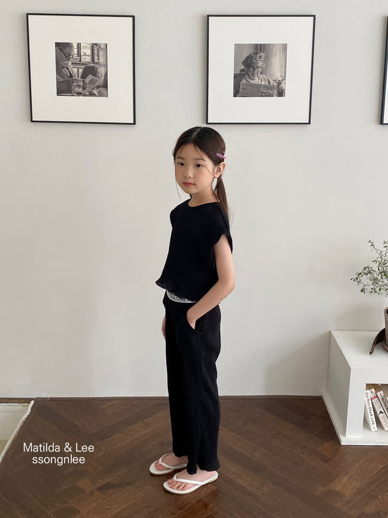 Matilda & Lee - Korean Children Fashion - #childofig - Love Wrinkle Top Bottom Set - 5