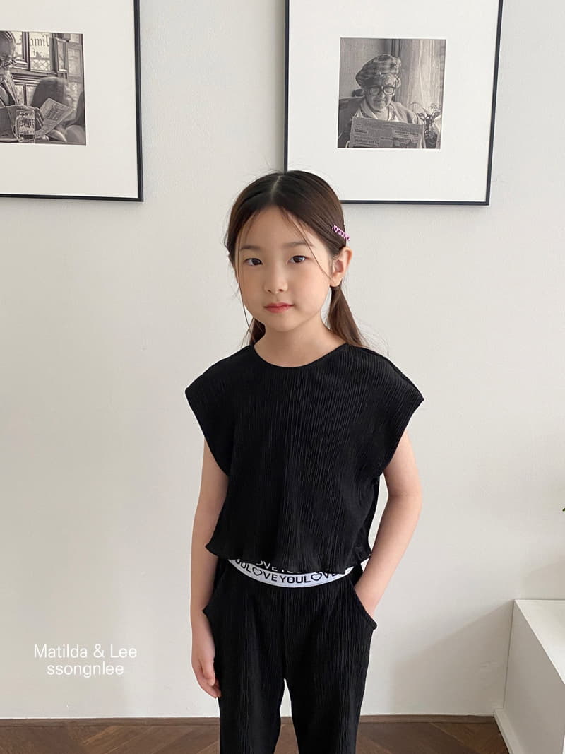 Matilda & Lee - Korean Children Fashion - #designkidswear - Love Wrinkle Top Bottom Set - 8