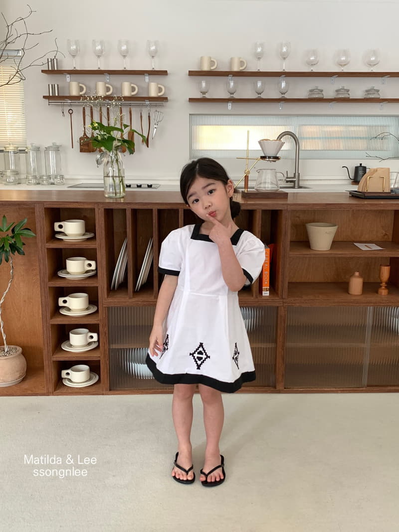 Matilda & Lee - Korean Children Fashion - #littlefashionista - Embrodiery One-piece - 2