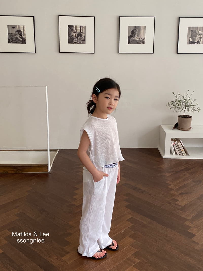 Matilda & Lee - Korean Children Fashion - #littlefashionista - Love Wrinkle Top Bottom Set