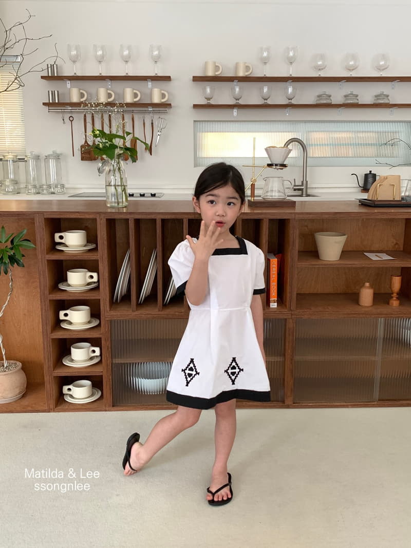 Matilda & Lee - Korean Children Fashion - #magicofchildhood - Embrodiery One-piece - 3
