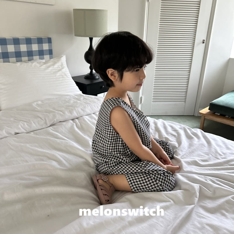 Melon Switch - Korean Children Fashion - #prettylittlegirls - Cro Jumpsuit - 9