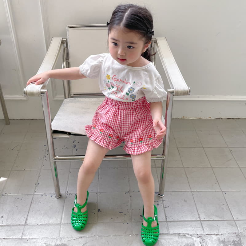 Momo Ann - Korean Children Fashion - #kidsstore - Flower Check Shorts - 12
