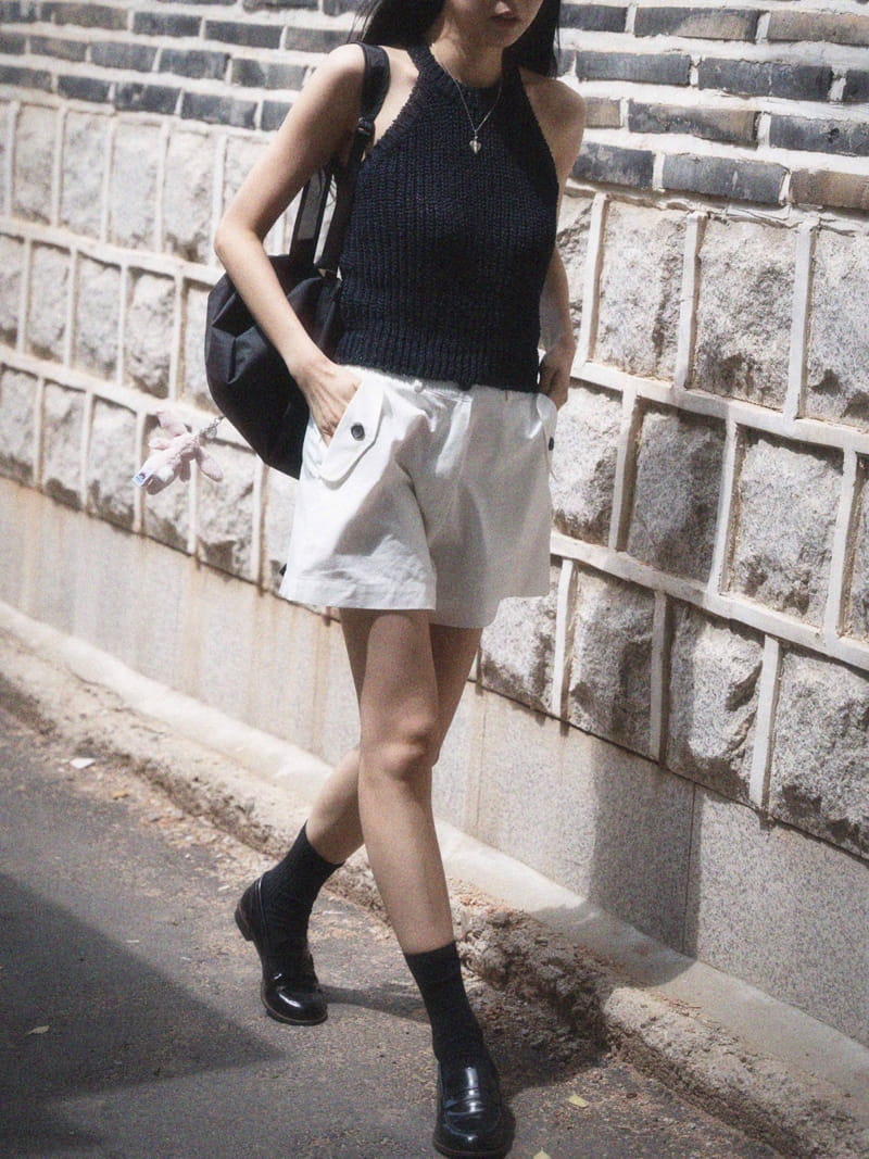 Nan - Korean Women Fashion - #momslook - Tencel Flap Shorts - 2