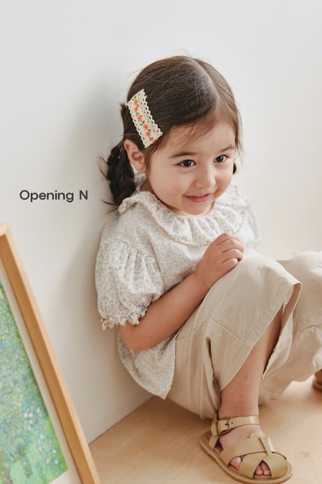 Opening & - Korean Children Fashion - #prettylittlegirls - Small Flower Blouse