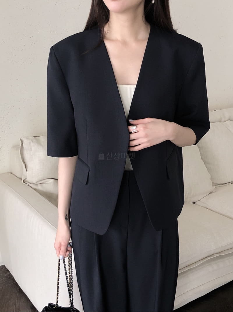 Overclassic - Korean Women Fashion - #womensfashion - Relieve Jacket - 2