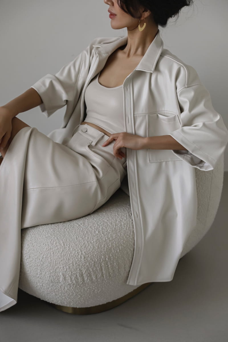 Paper Moon - Korean Women Fashion - #womensfashion - Vegan Leather Cropped Sleeveless Tank Top - 4