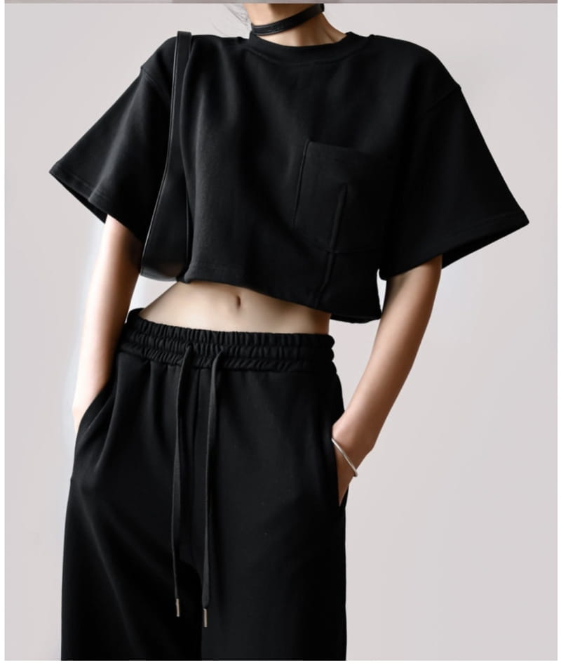Paper Moon - Korean Women Fashion - #momslook - Cutted Detail Wide Sweat Trousers - 11