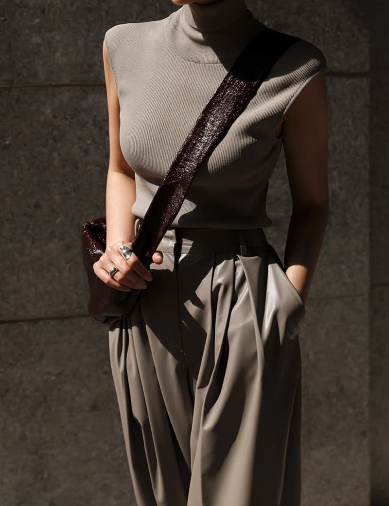 Paper Moon - Korean Women Fashion - #womensfashion - Turtleneck Rib Sleeveless Knit Top - 9