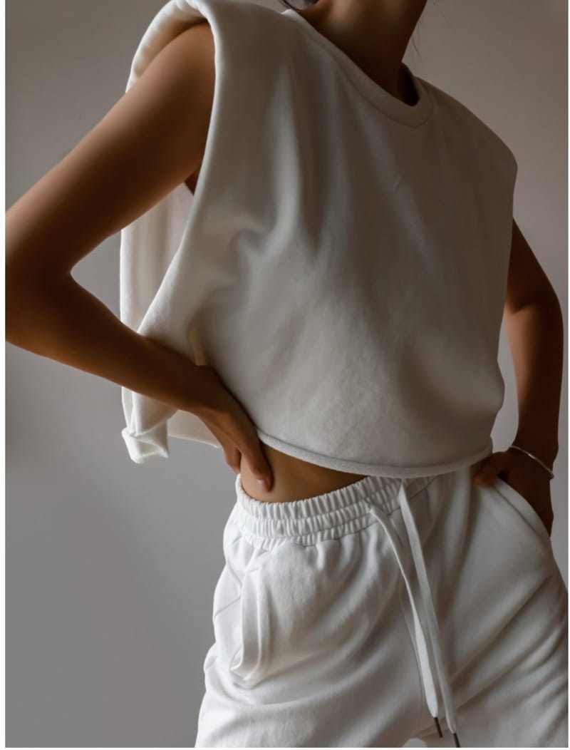 Paper Moon - Korean Women Fashion - #womensfashion - Cutted Detail Wide Sweat Trousers - 2