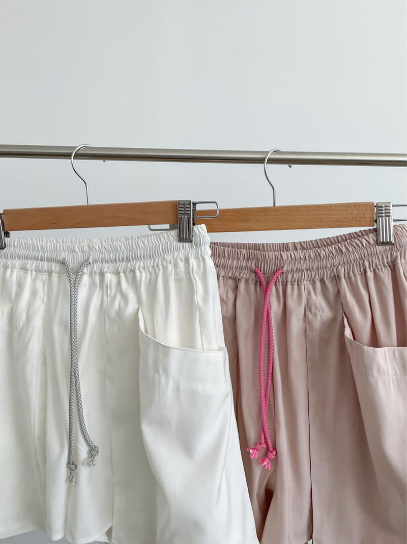 Pin Code - Korean Women Fashion - #thelittlethings - Pocket Shorts - 5