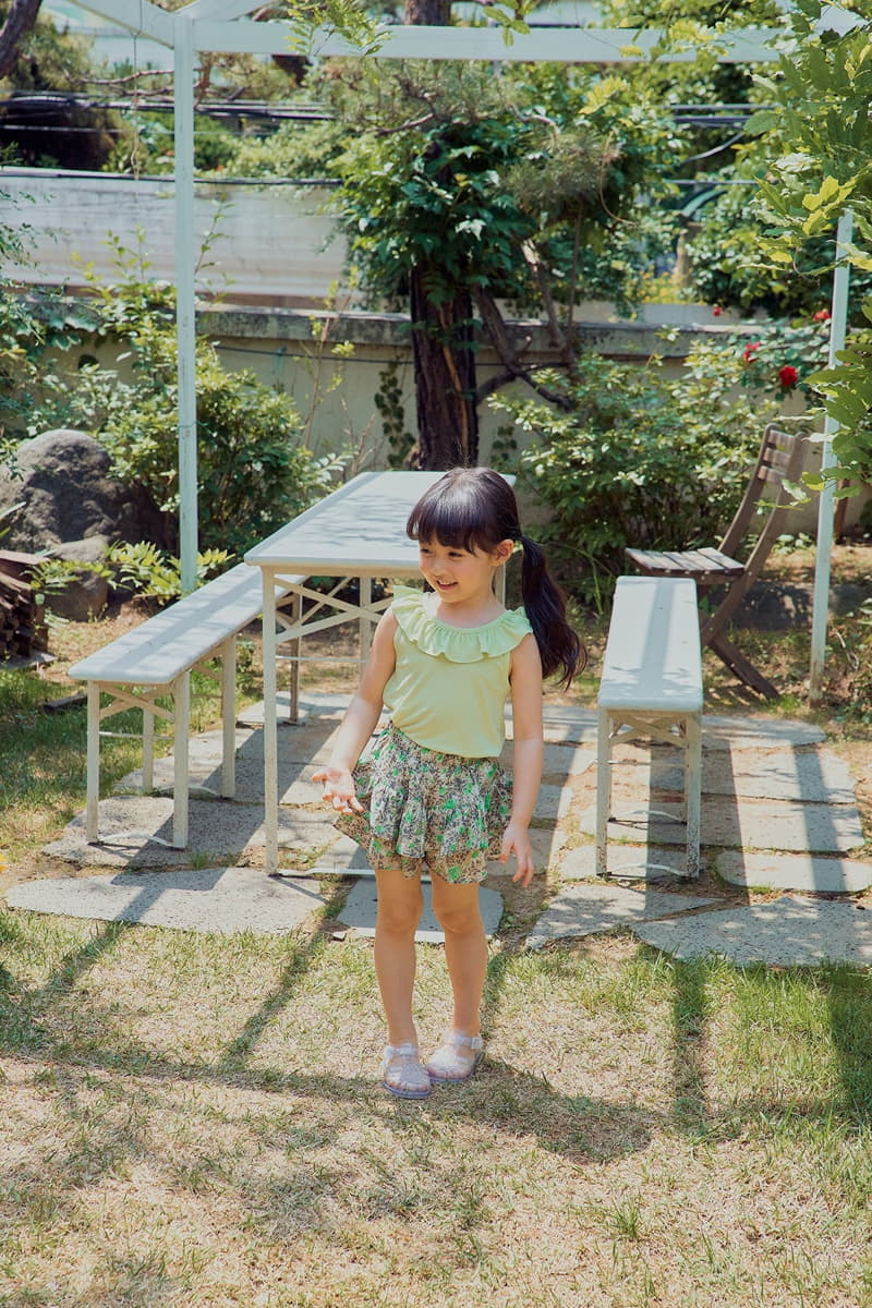 Rica - Korean Children Fashion - #kidsshorts - Flower Skirt Shorts - 8