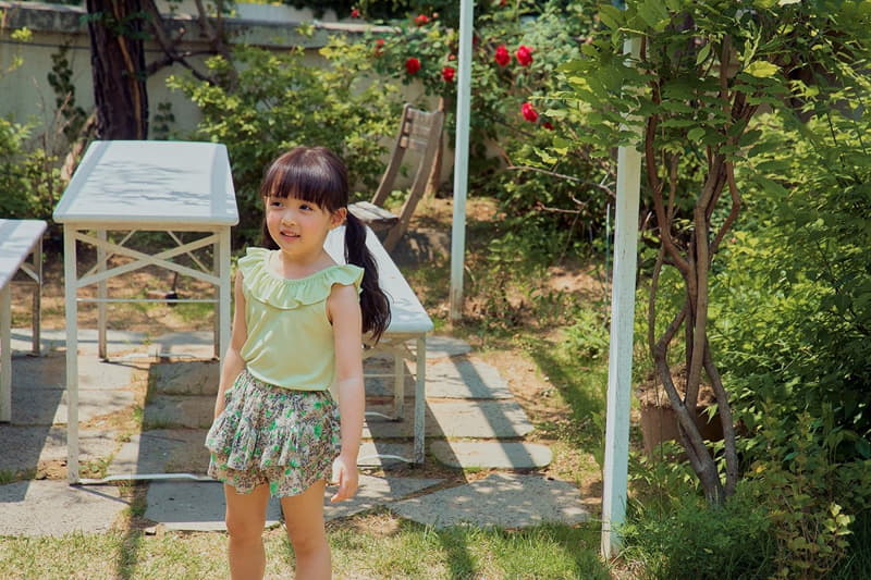 Rica - Korean Children Fashion - #kidsstore - Flower Skirt Shorts - 9