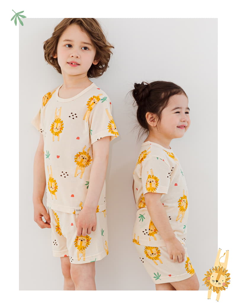 Ttasom - Korean Children Fashion - #discoveringself - Jumping Lion Short Air Silver Easywear - 3