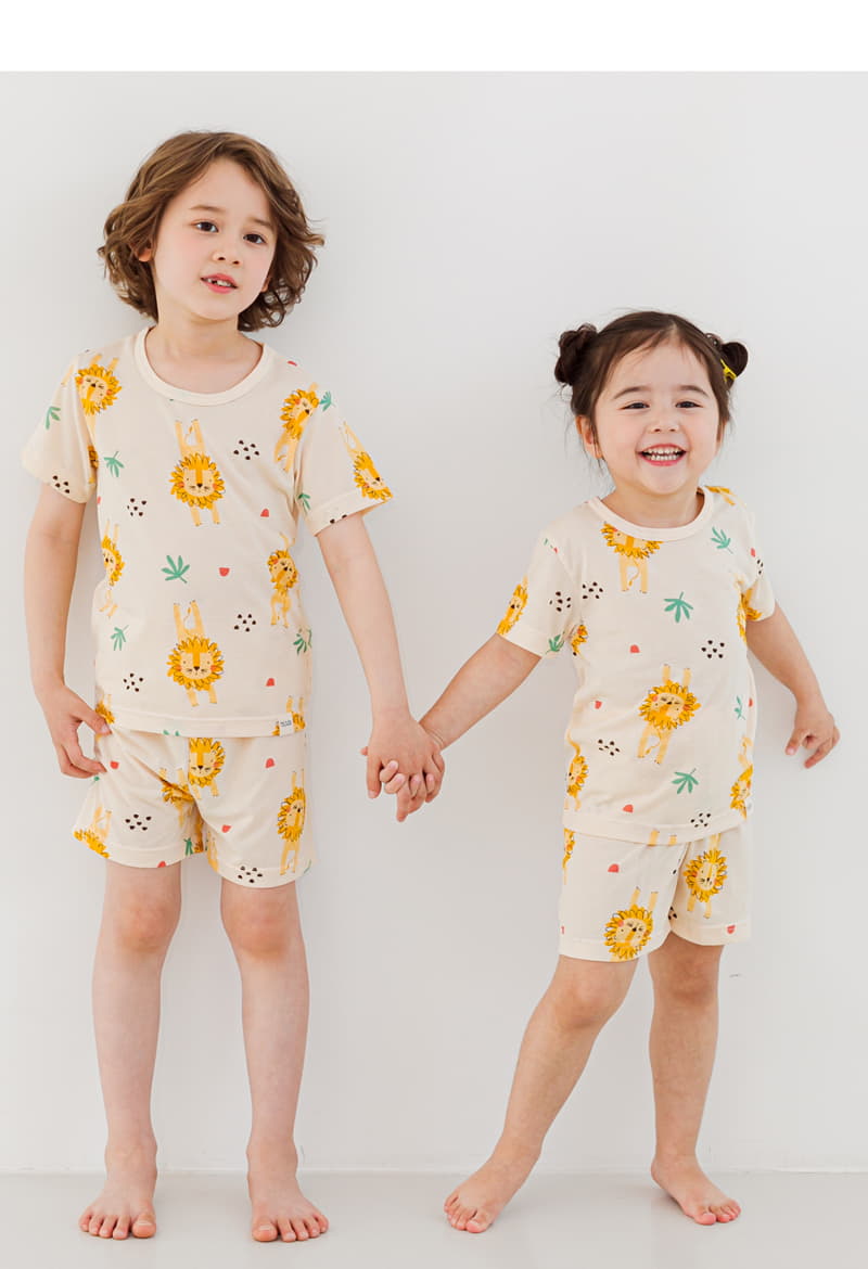 Ttasom - Korean Children Fashion - #discoveringself - Jumping Lion Short Air Silver Easywear - 4