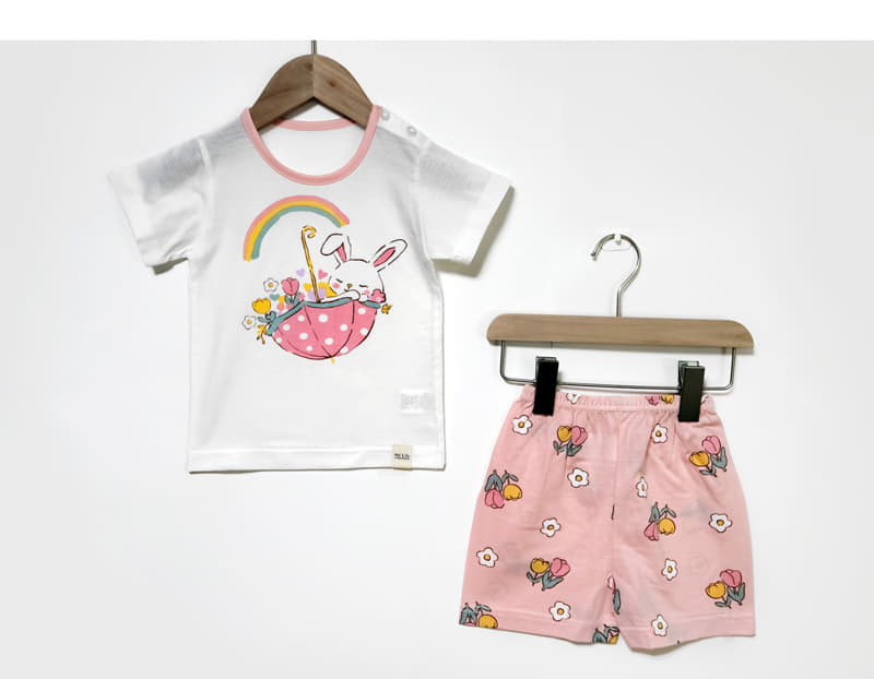 Ttasom - Korean Children Fashion - #kidsshorts - Umbrella Rabbit Short Jacquard Easywear - 2