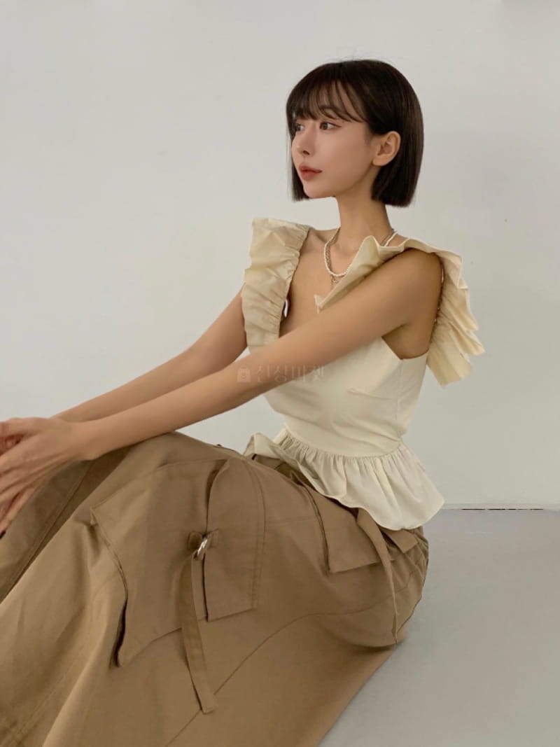 140 Avenue - Korean Women Fashion - #womensfashion - Flying Shirring Blouse - 11
